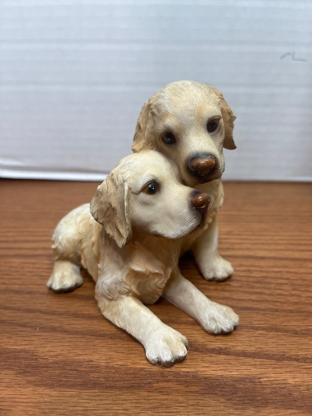 Golden Retriever Puppies Figurine 4" Resin Pair Cuddling Dogs Collectible